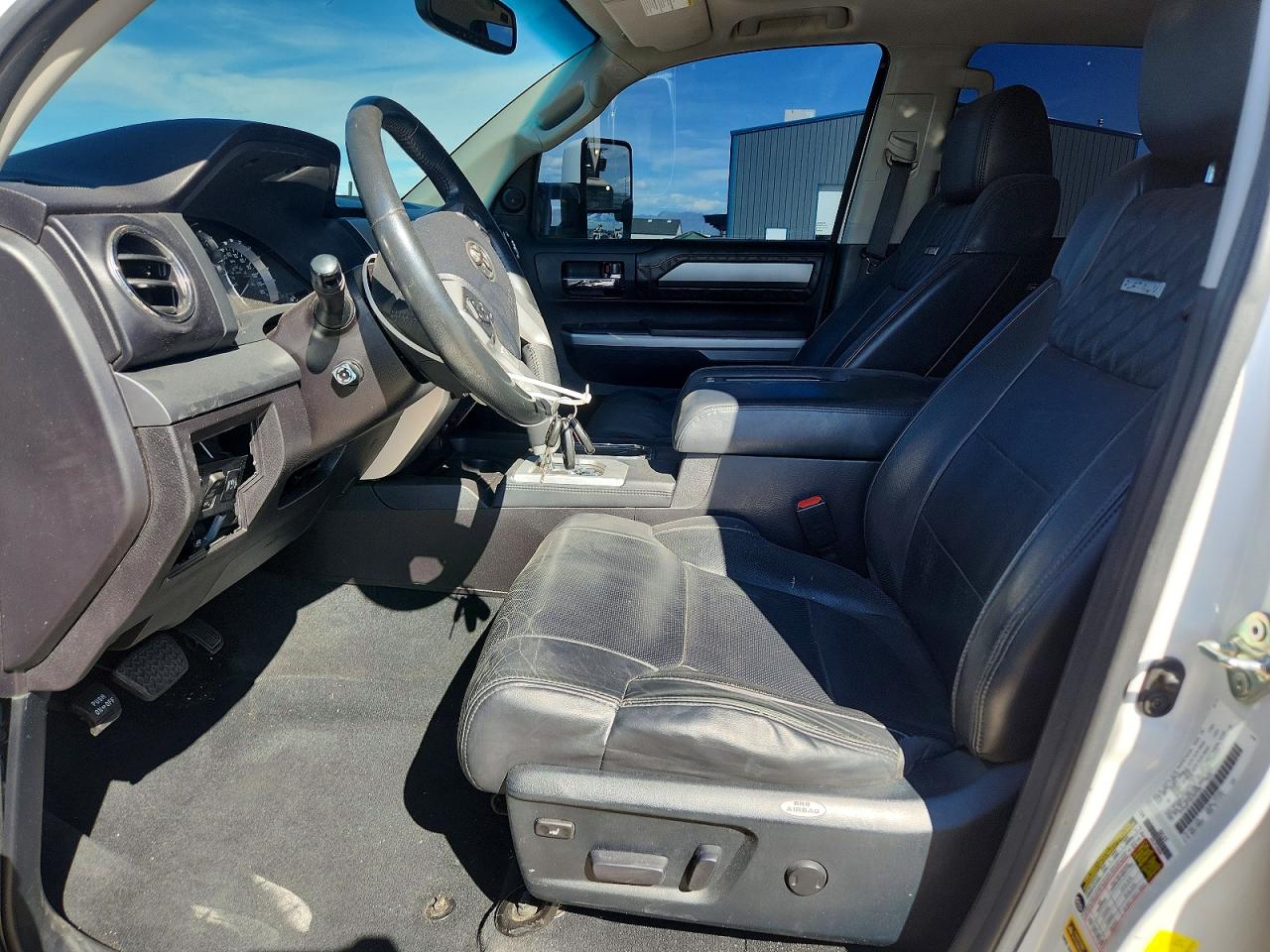 2014 TOYOTA TUNDRA PLATINUM photo 13