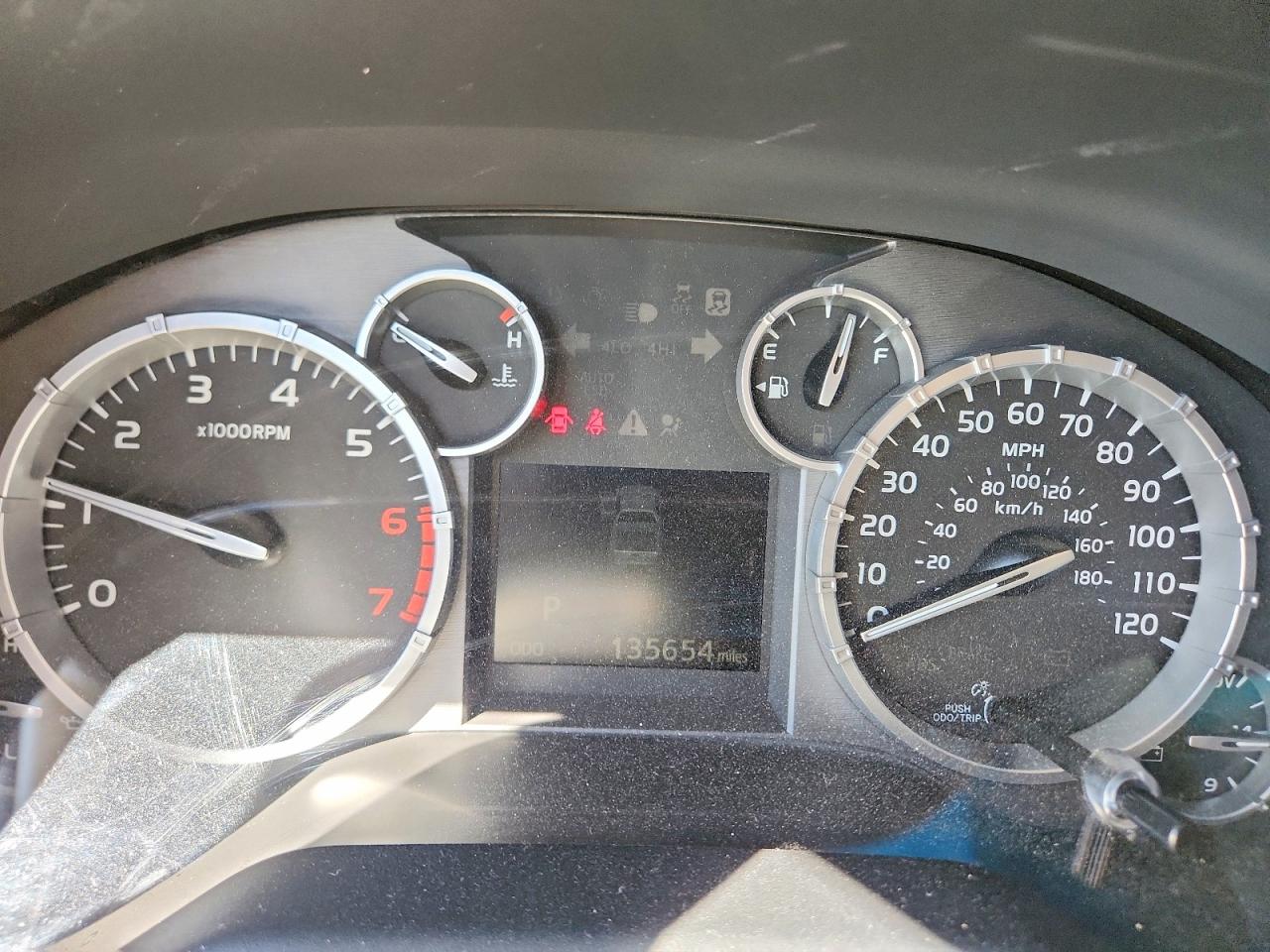 2014 TOYOTA TUNDRA PLATINUM photo 17