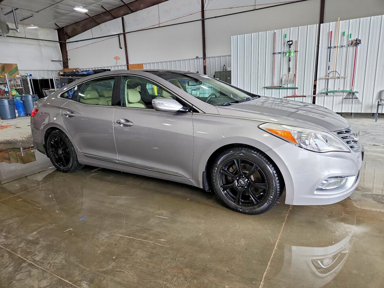 2013 HYUNDAI AZERA BASE photo 7