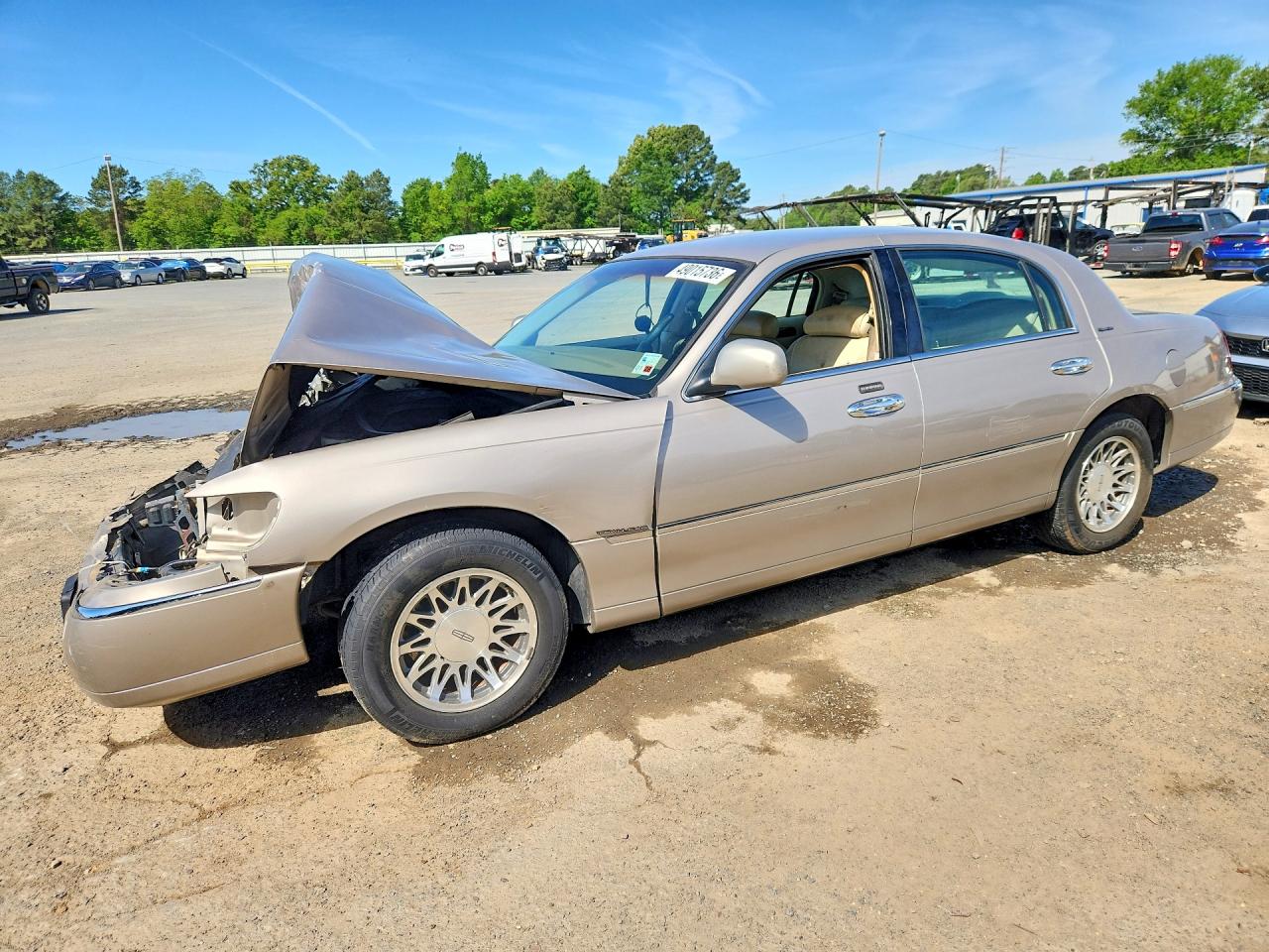 2000 LINCOLN TOWN CAR