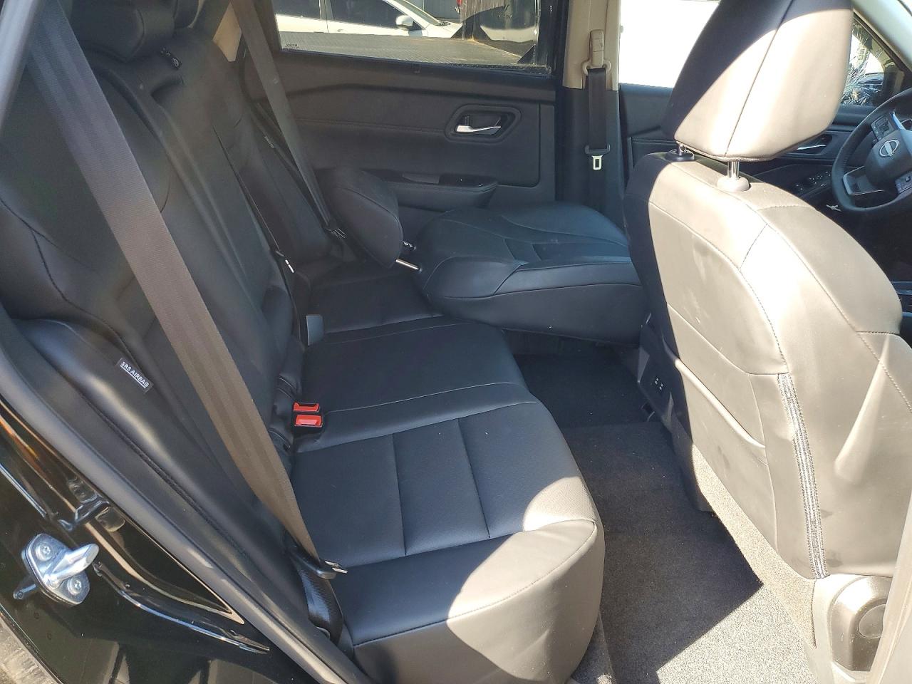 2025 NISSAN ROGUE SV photo 21