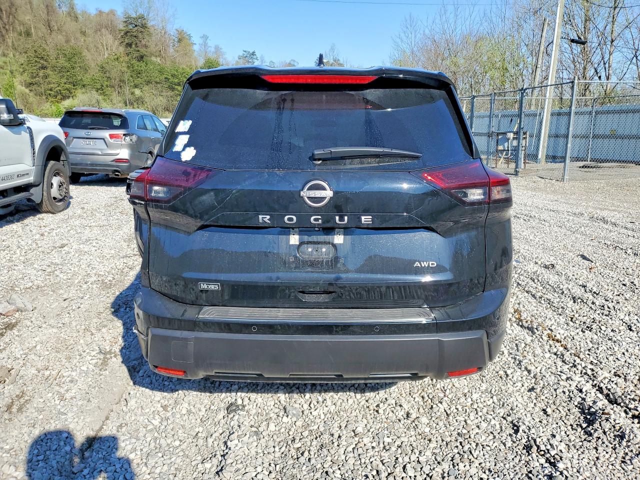 2025 NISSAN ROGUE SV photo 11