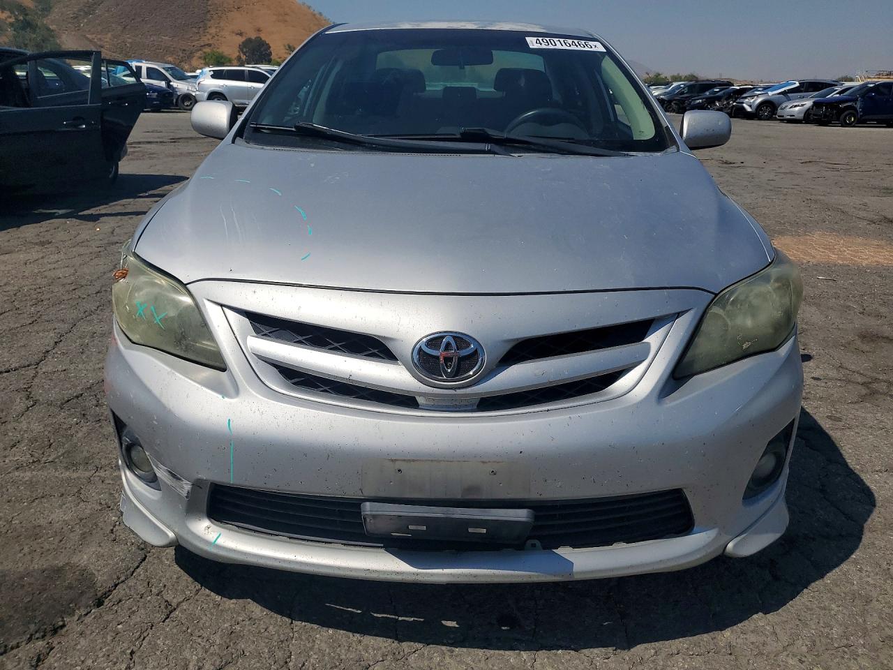 2013 TOYOTA COROLLA S photo 13