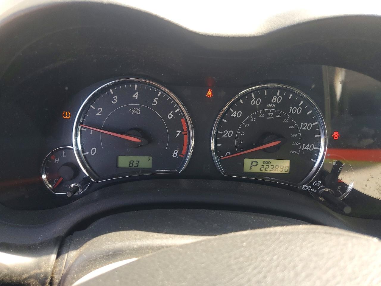 2013 TOYOTA COROLLA S photo 25