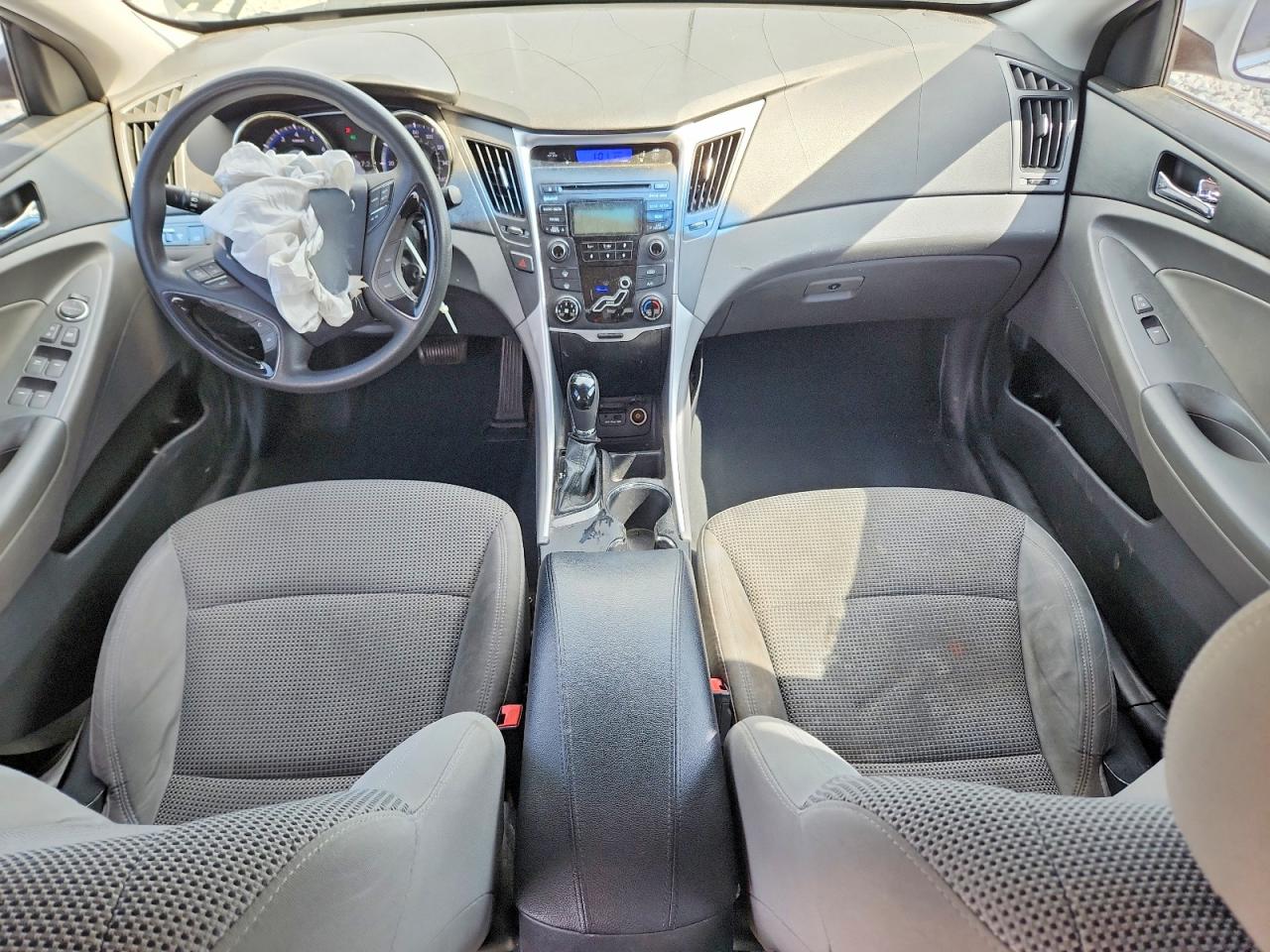 2013 HYUNDAI SONATA GLS photo 15