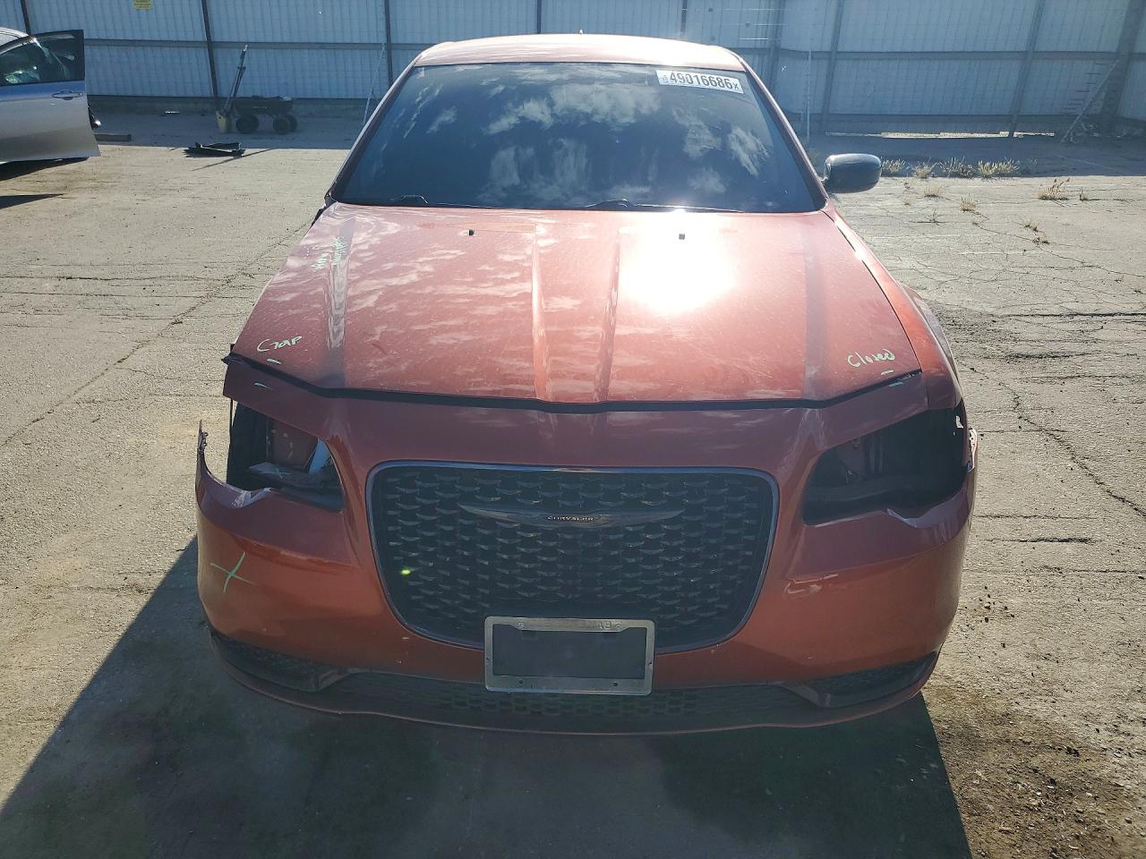2021 CHRYSLER 300 TOURING photo 13