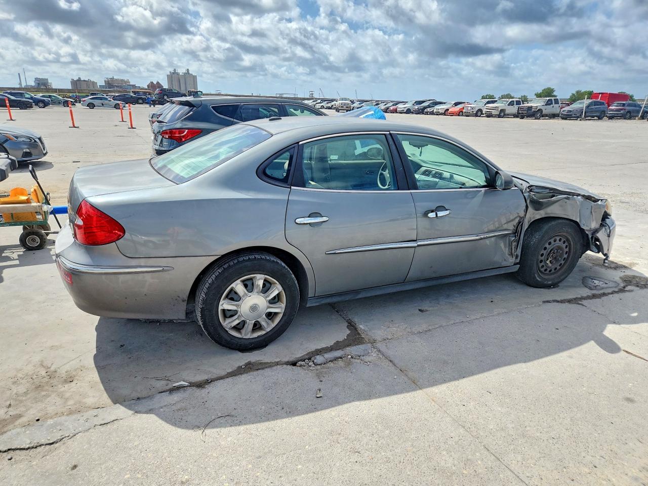 2008 BUICK LACROSSE CX photo 7