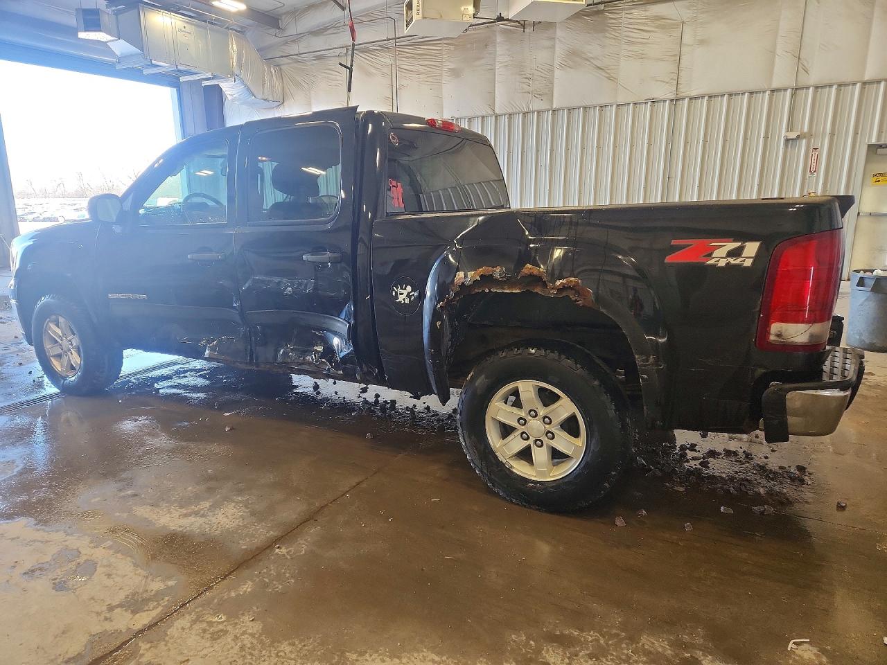 2011 GMC SIERRA K1500 SLE photo 4