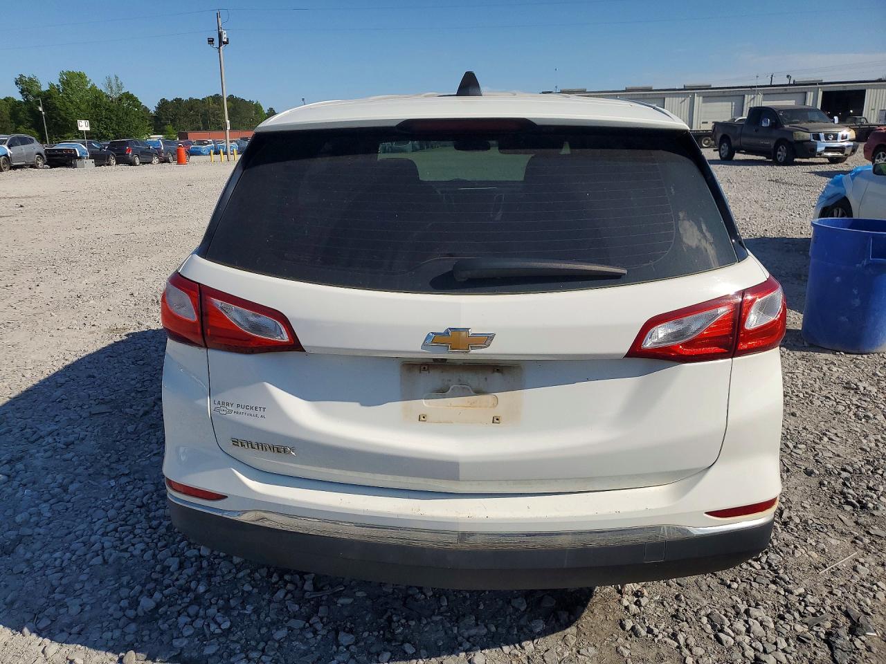 2018 CHEVROLET EQUINOX LS photo 11