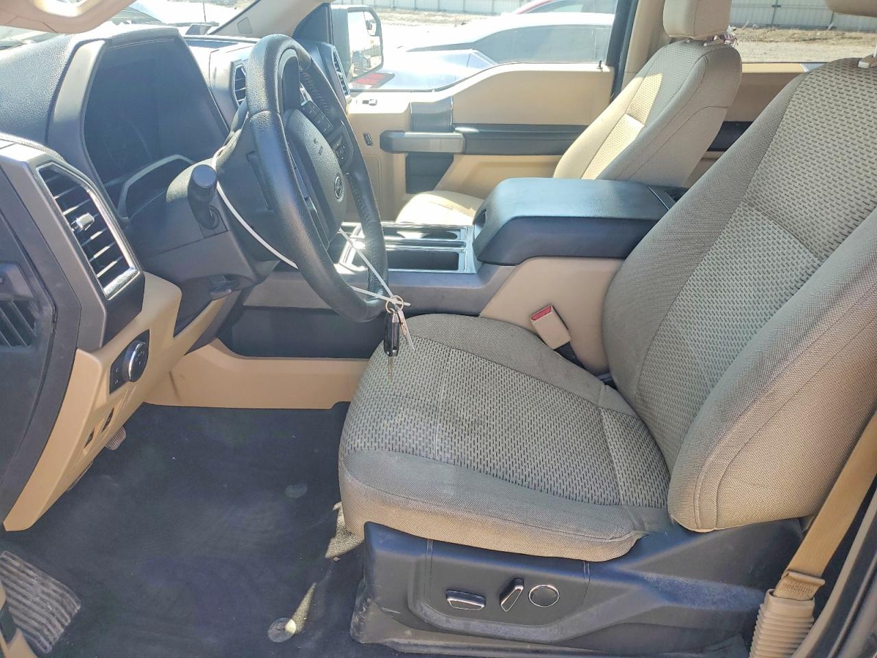 2015 FORD F150 SUPERCREW photo 13