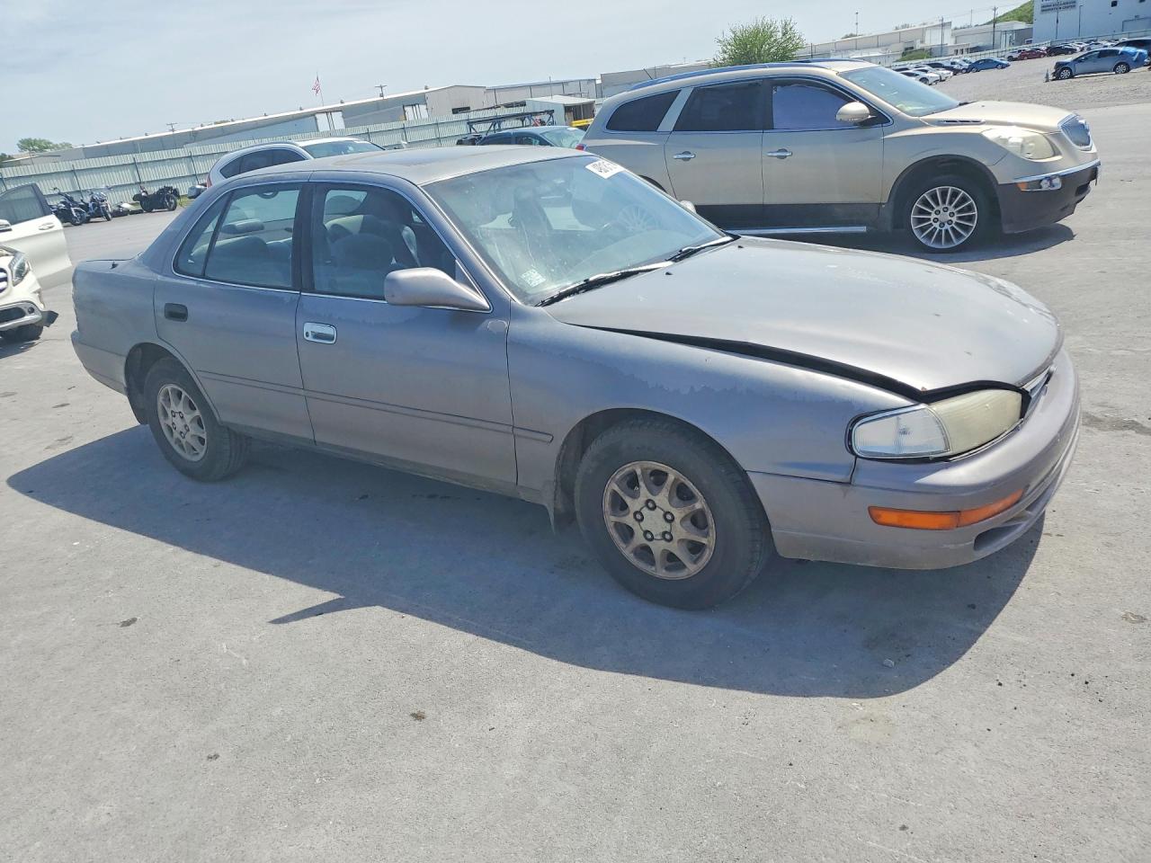 1992 TOYOTA CAMRY XLE photo 4