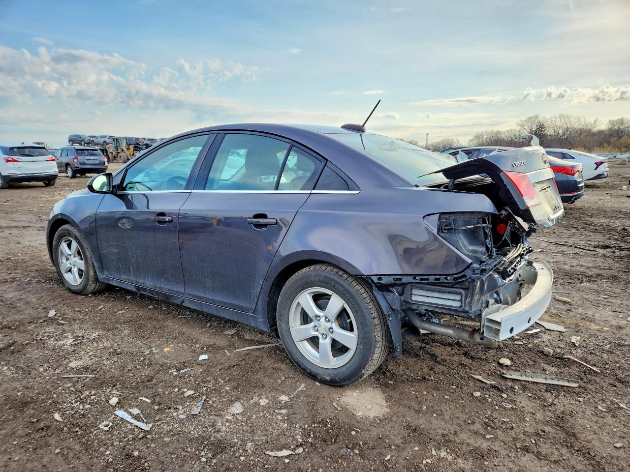 2016 CHEVROLET CRUZE LIMITED LT photo 3