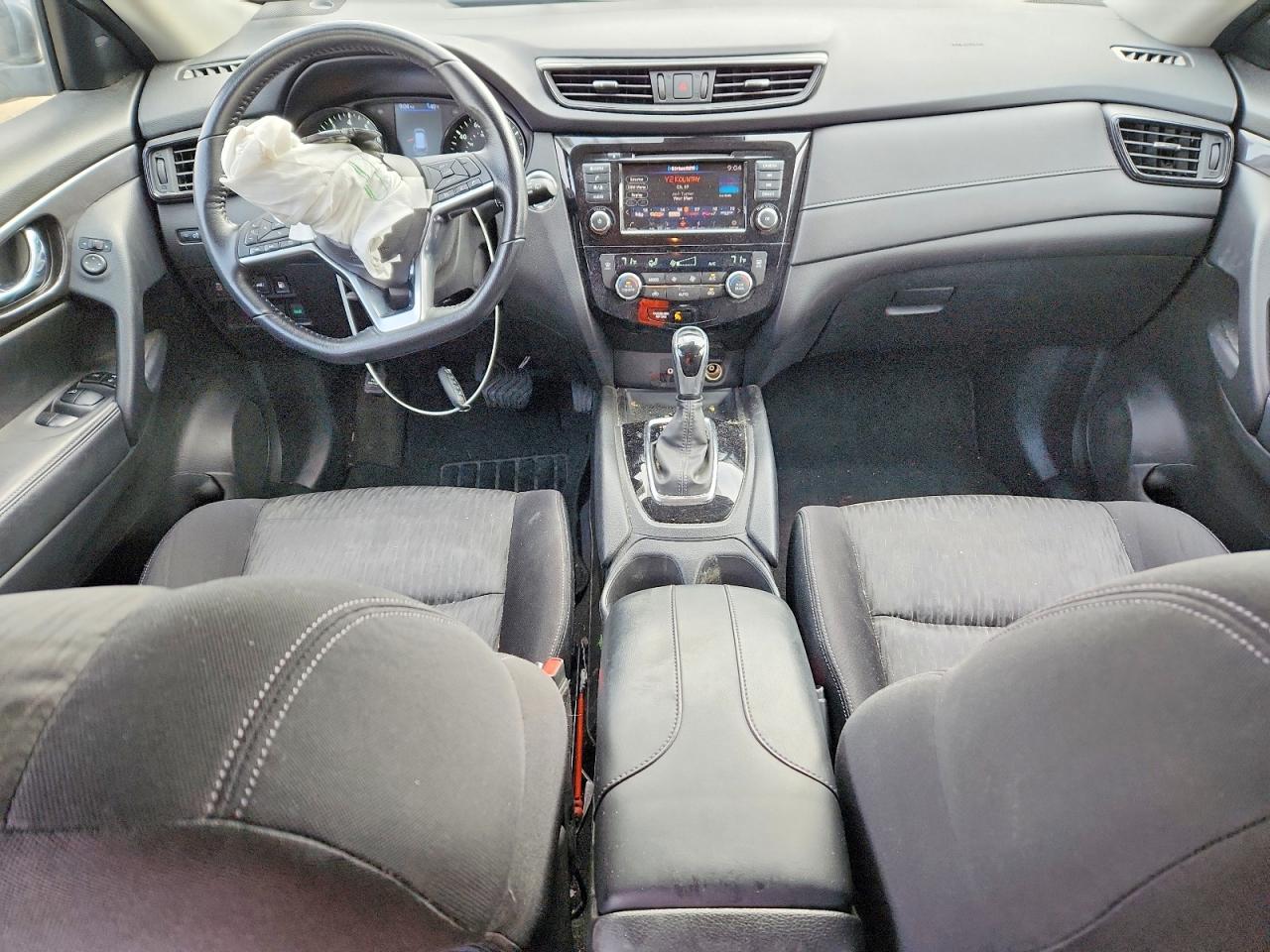2020 NISSAN ROGUE SV photo 8
