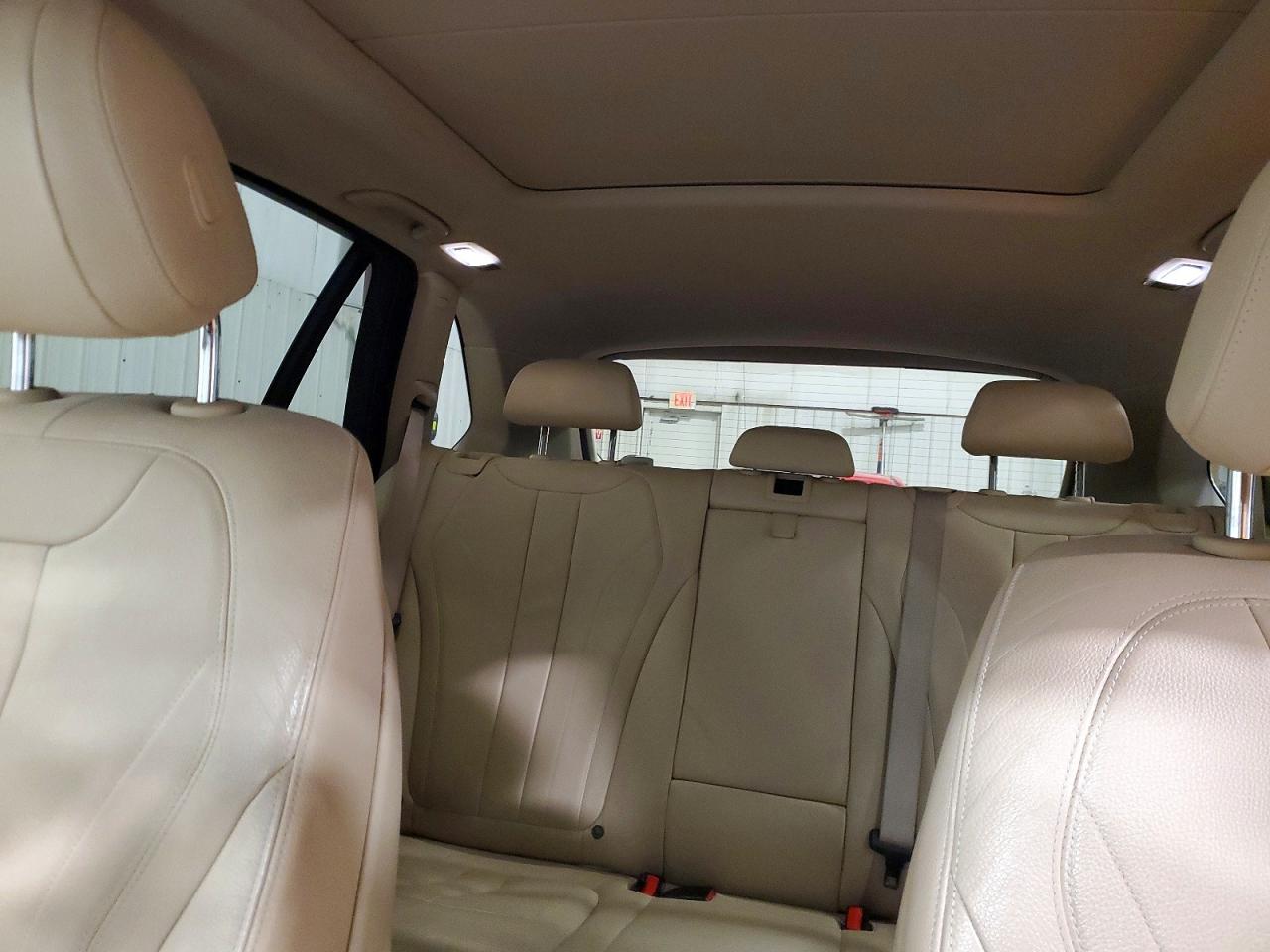 2016 BMW X5 XDRIVE35I photo 10