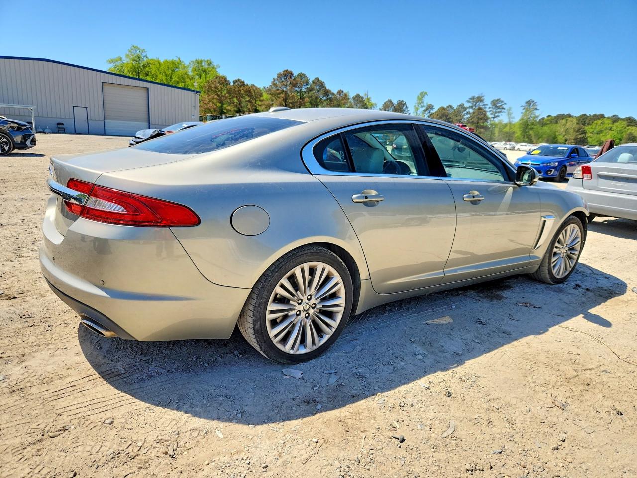 2012 JAGUAR XF PORTFOLIO photo 7