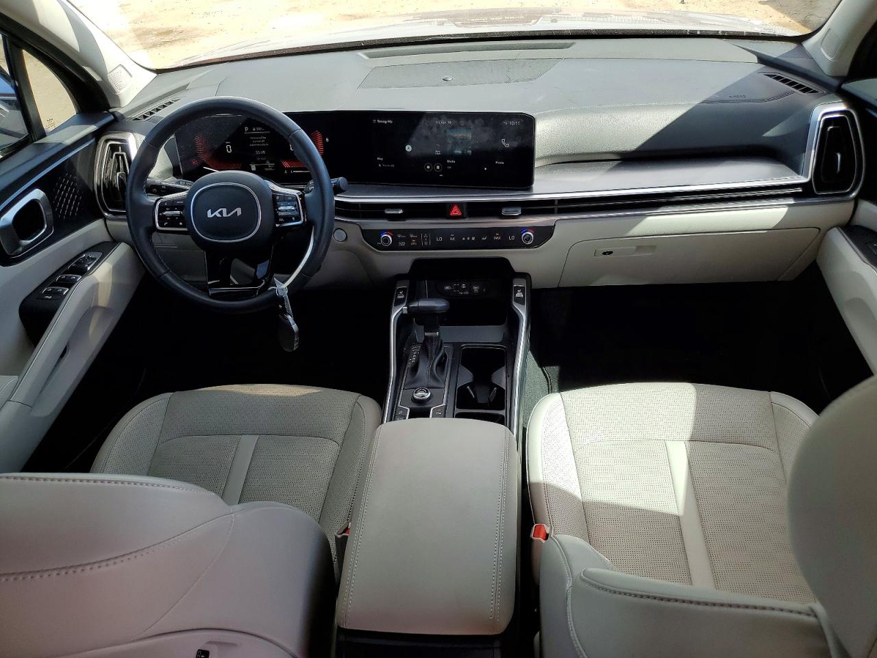 2024 KIA SORENTO S photo 22