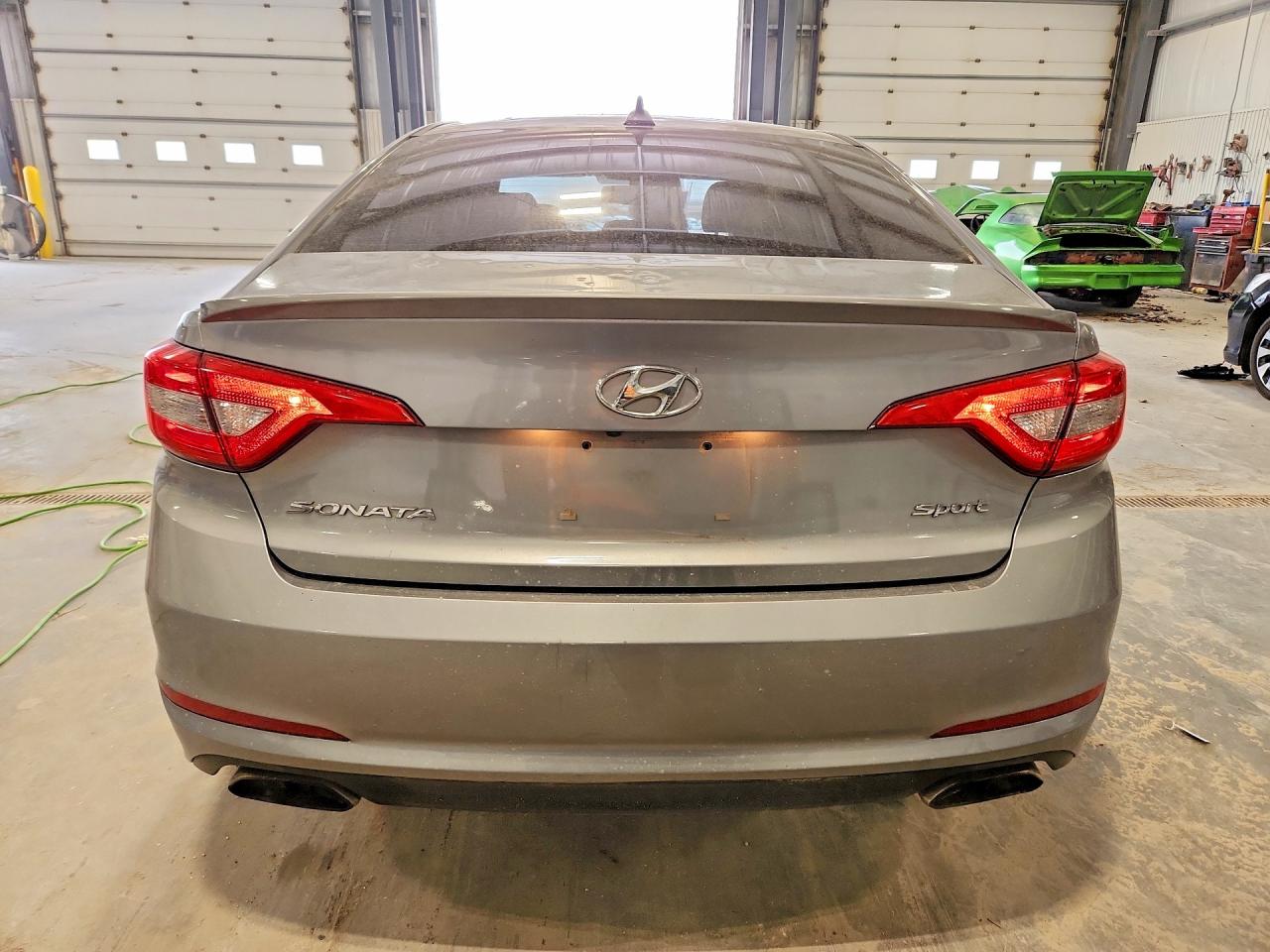 2015 HYUNDAI SONATA SPORT photo 16