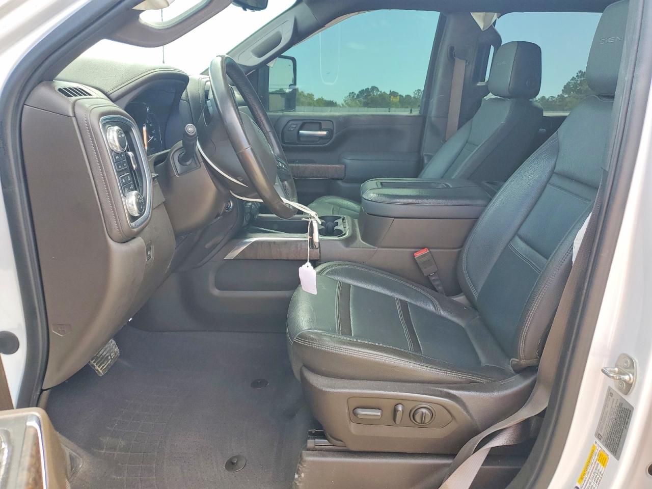 2021 GMC SIERRA K2500 DENALI photo 19