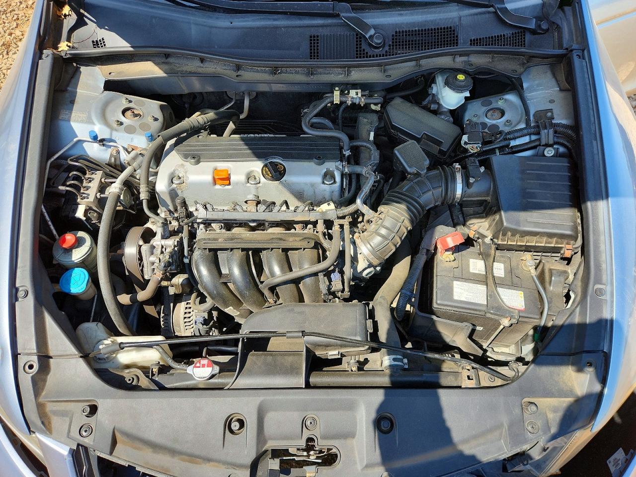 2012 HONDA ACCORD LX photo 11