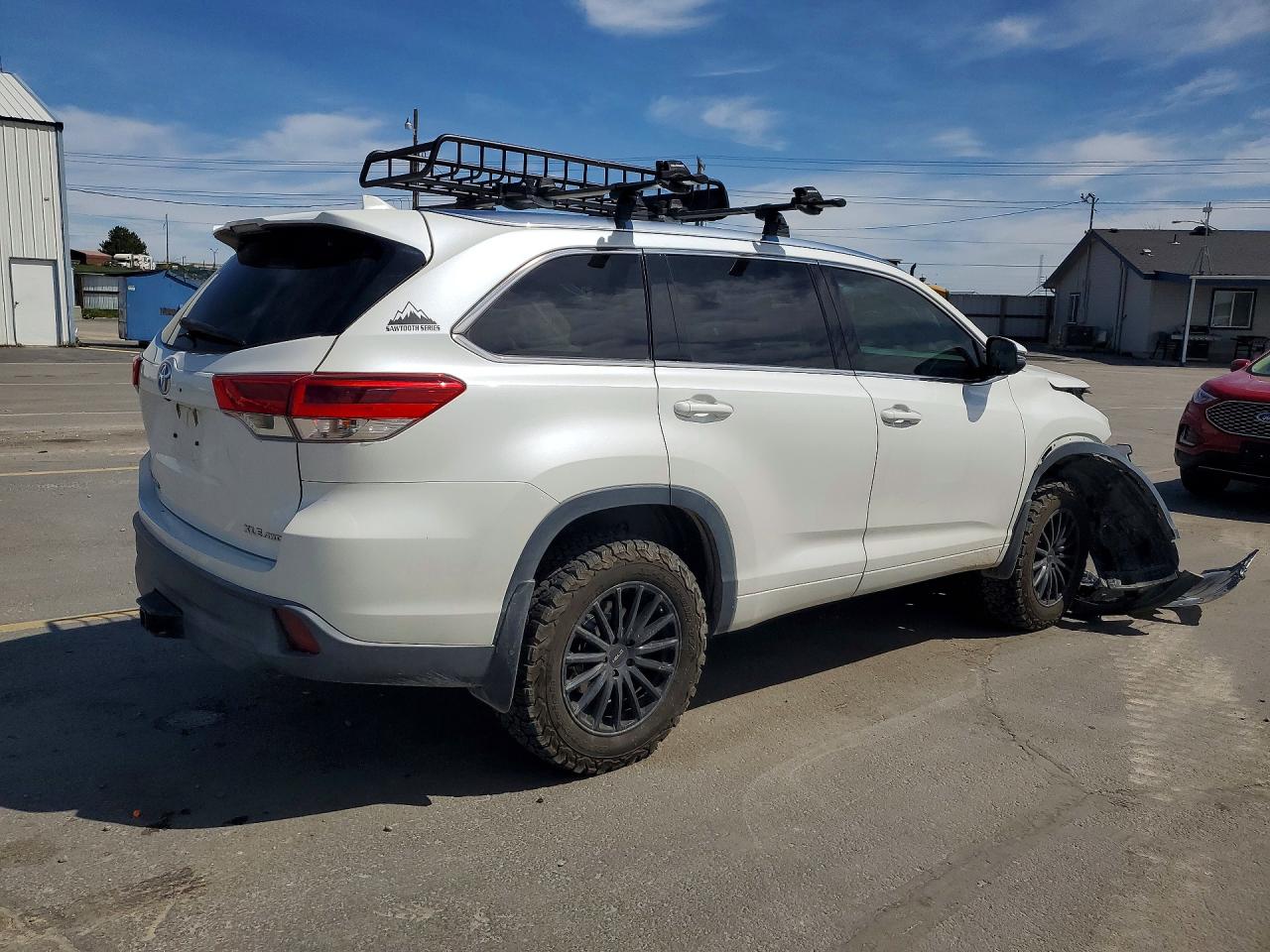 2018 TOYOTA HIGHLANDER XLE photo 5