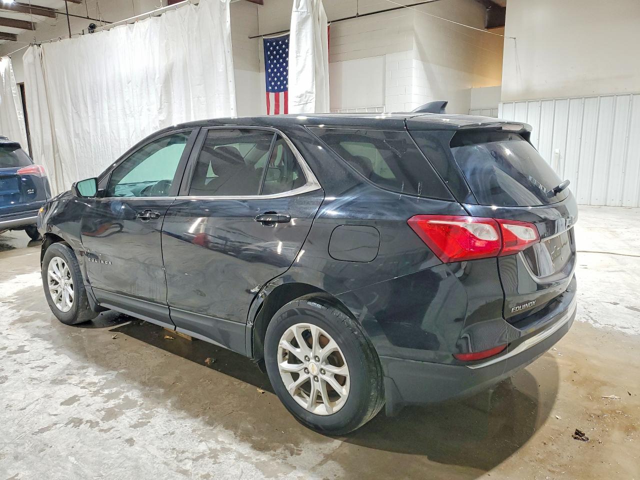 2021 CHEVROLET EQUINOX LT photo 4