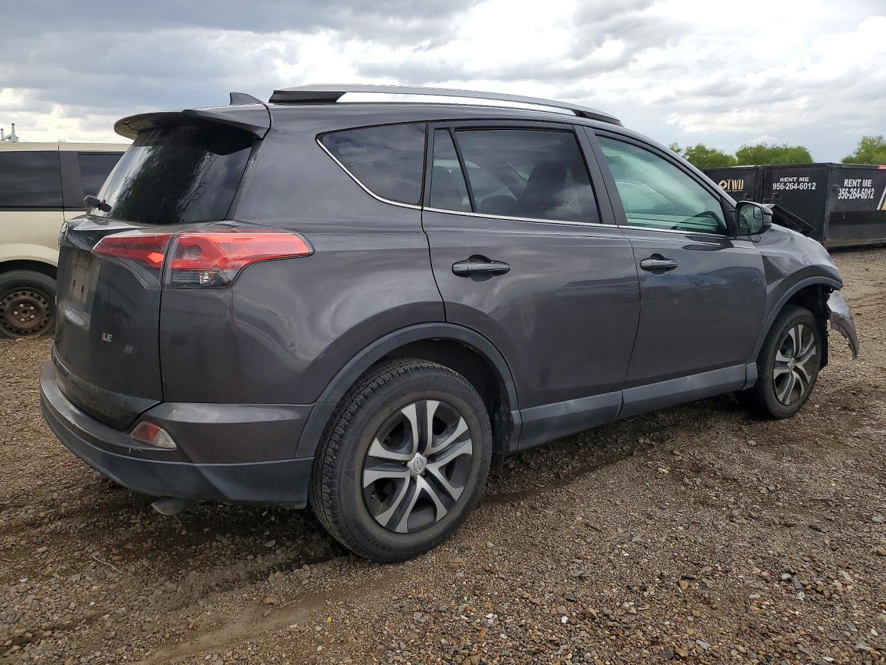 2017 TOYOTA RAV4 LE photo 7