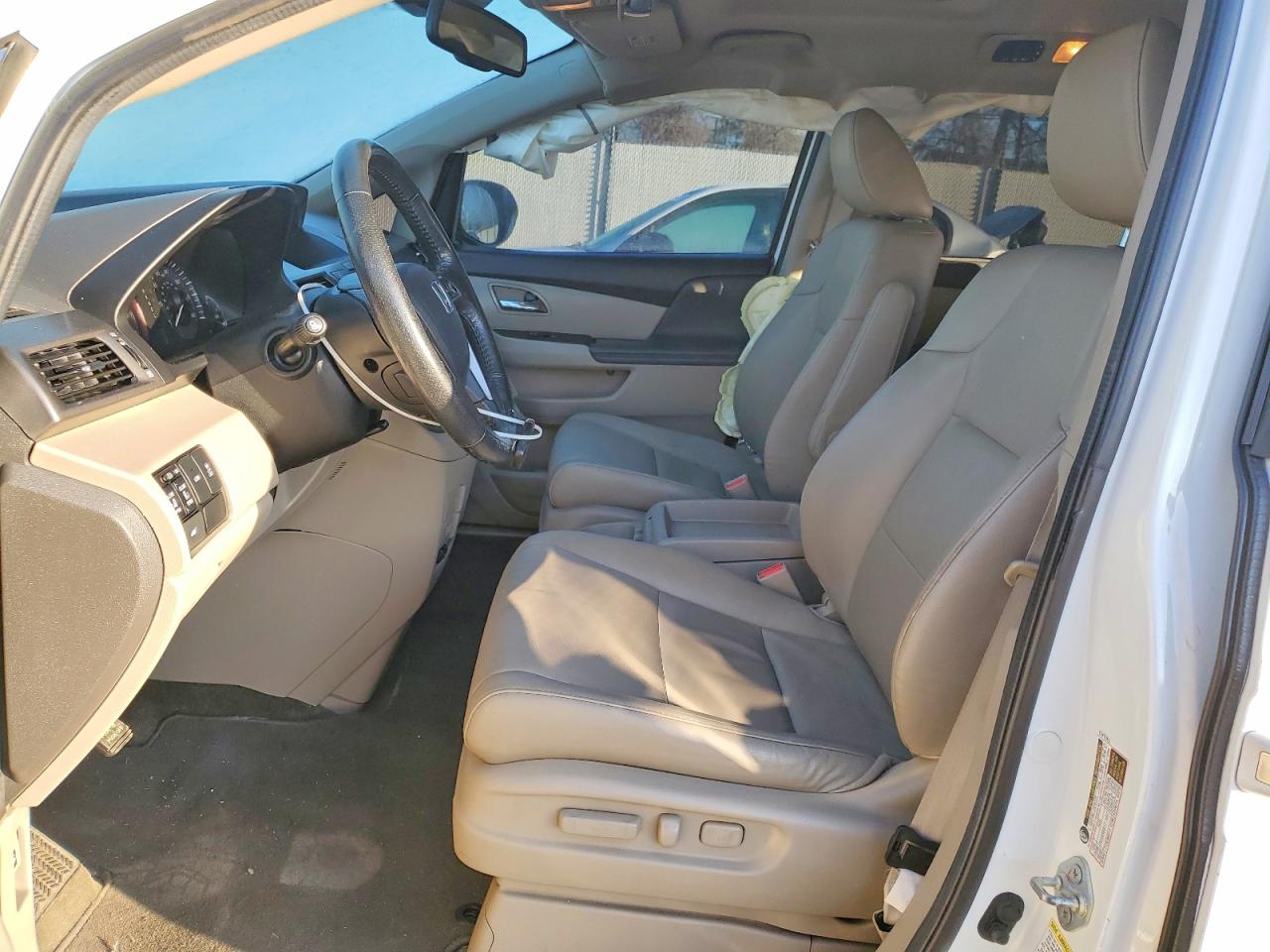 2014 HONDA ODYSSEY EXL photo 7