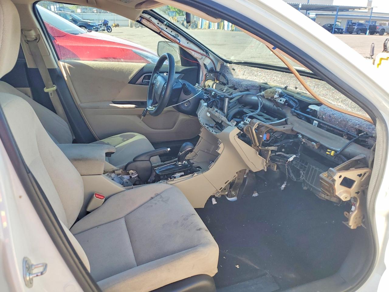 2013 HONDA ACCORD LX photo 9