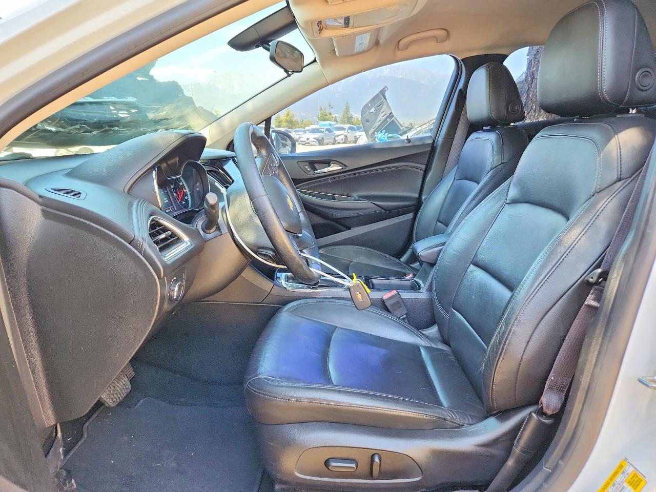 2017 CHEVROLET CRUZE PREMIER photo 7