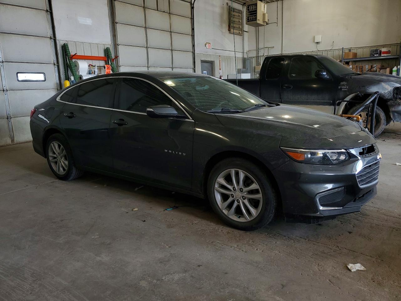 2017 CHEVROLET MALIBU LT photo 7