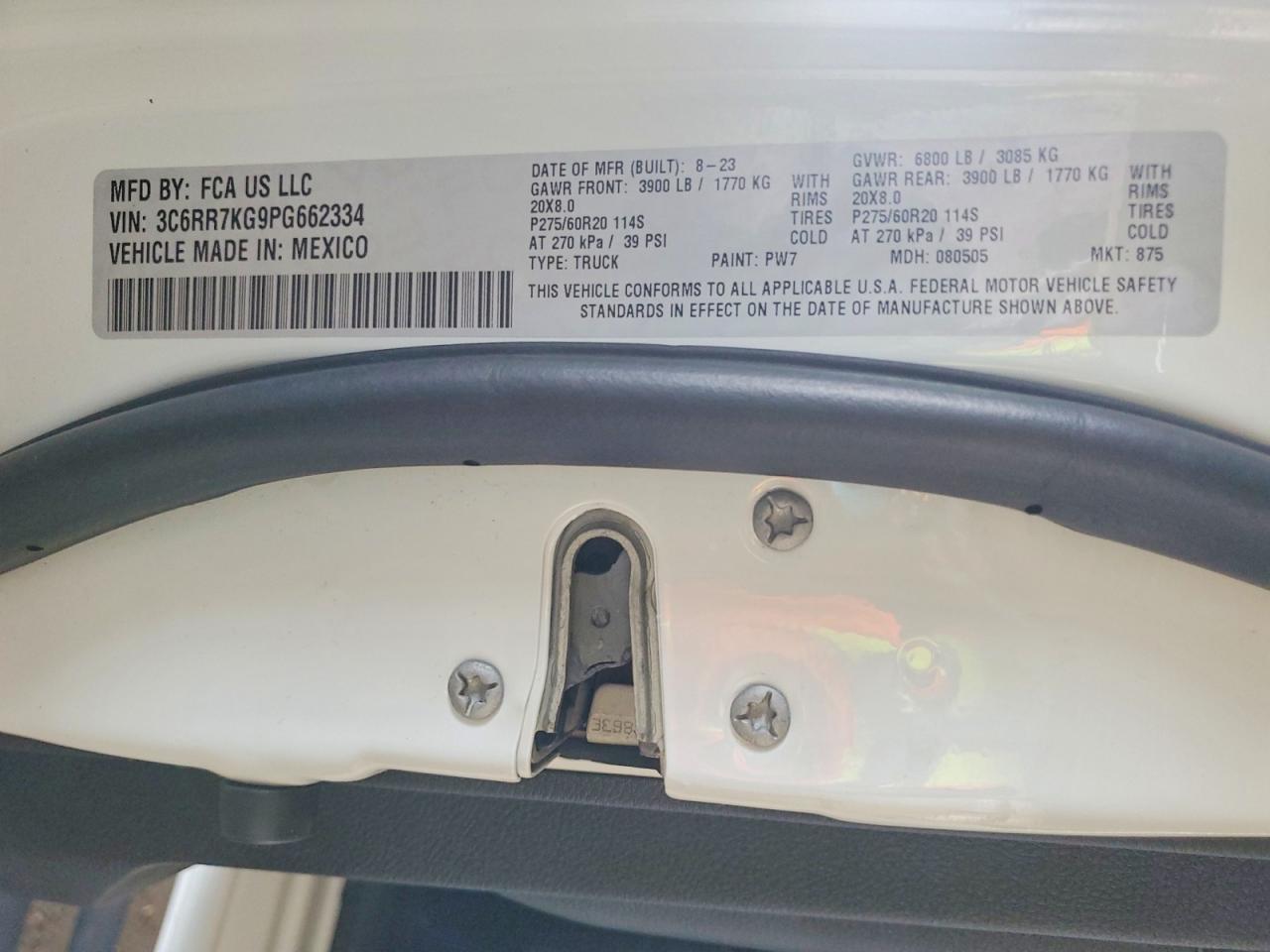 2023 RAM 1500 CLASSIC TRADESMAN photo 23