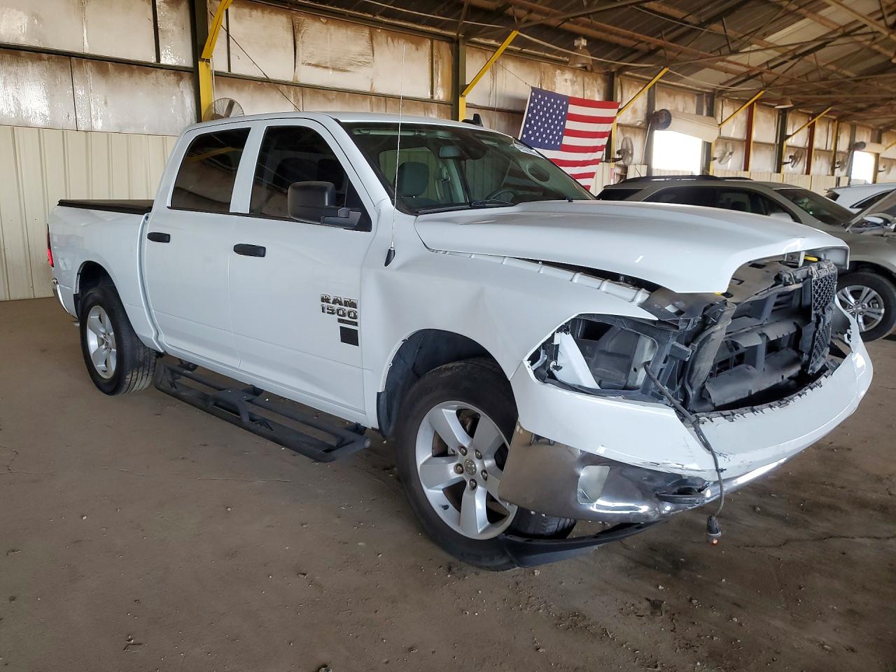 2023 RAM 1500 CLASSIC TRADESMAN photo 7
