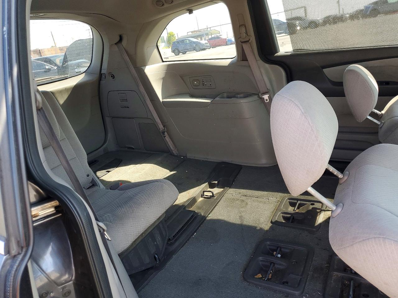 2016 HONDA ODYSSEY SE photo 31