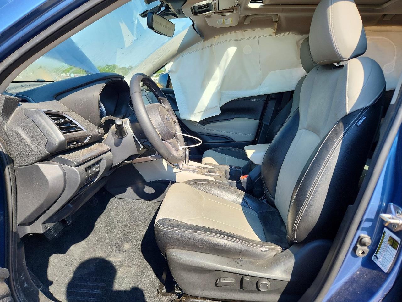 2022 SUBARU FORESTER PREMIUM photo 19