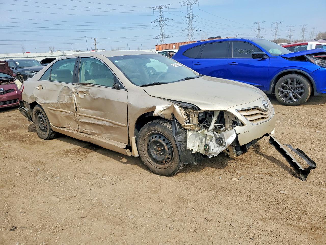 2010 TOYOTA CAMRY LE photo 7