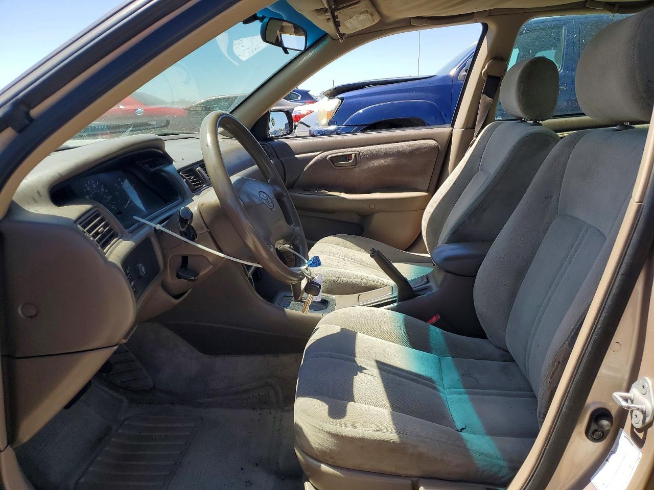 1999 TOYOTA CAMRY CE photo 19