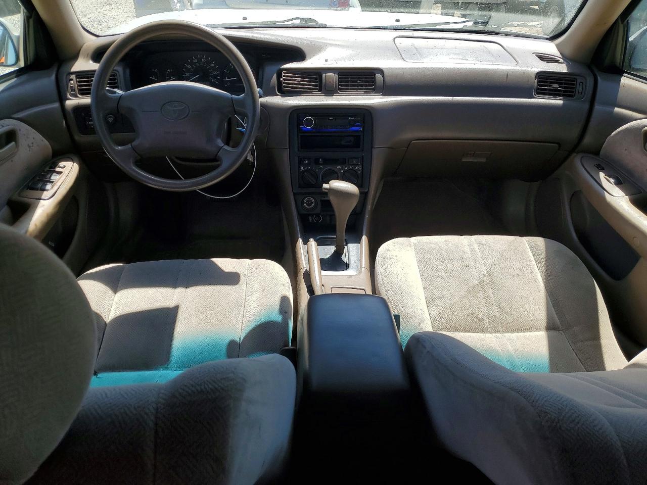 1999 TOYOTA CAMRY CE photo 22