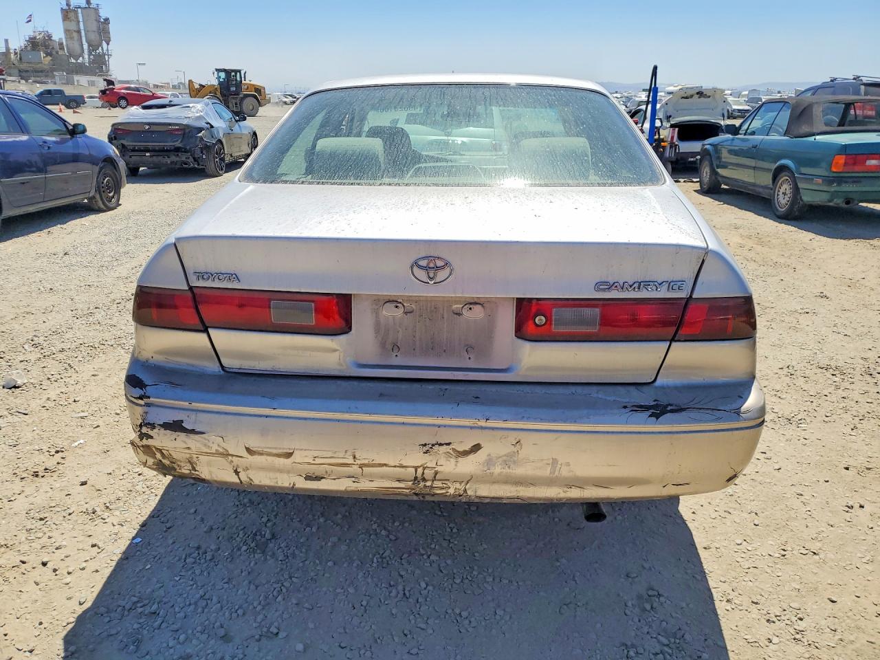 1999 TOYOTA CAMRY CE photo 16