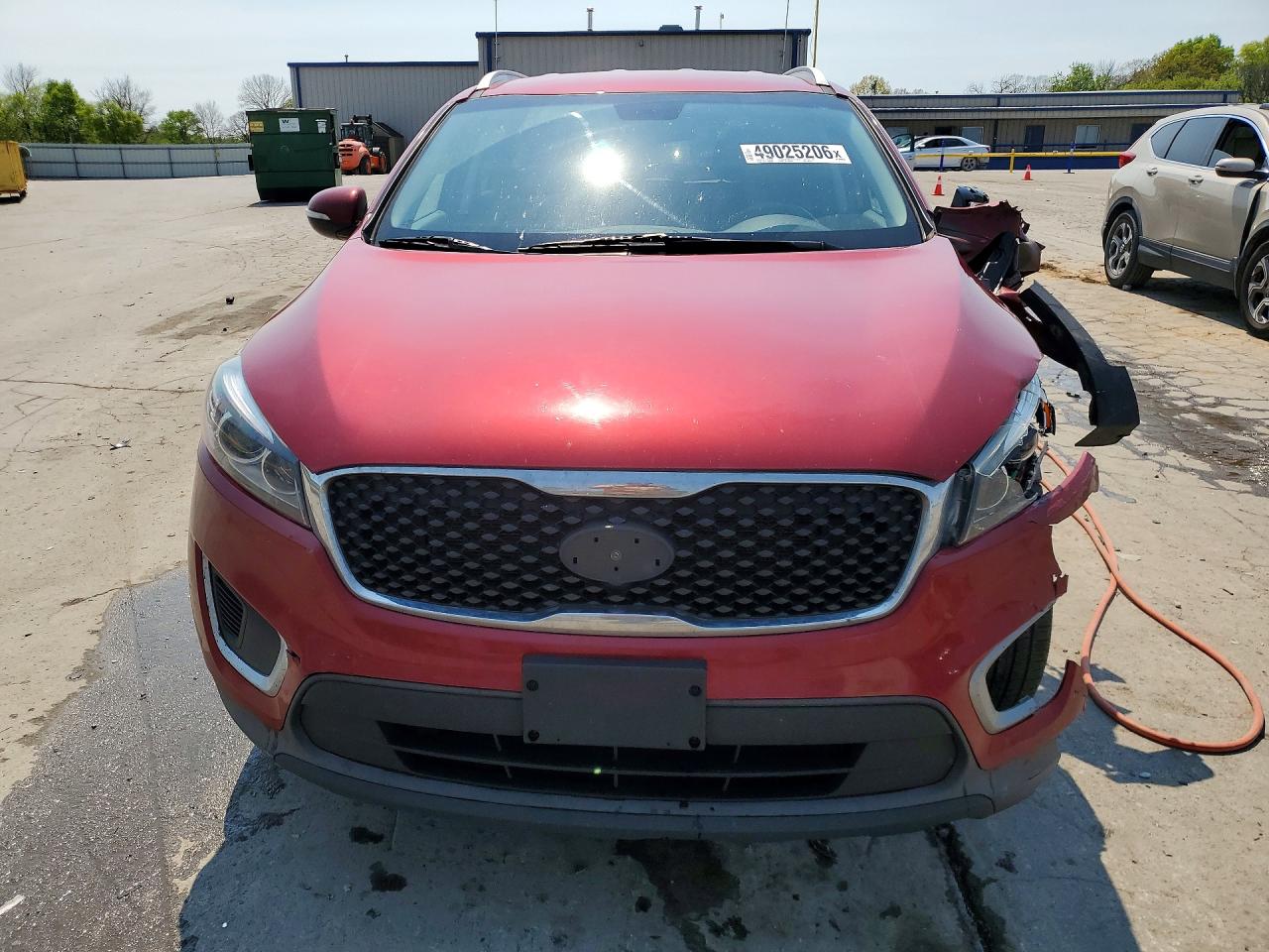 2017 KIA SORENTO LX photo 9