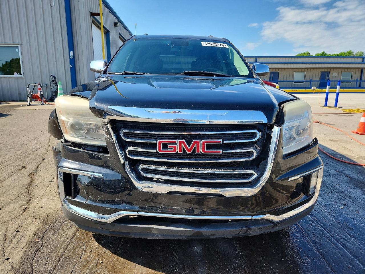2017 GMC TERRAIN SLT photo 9