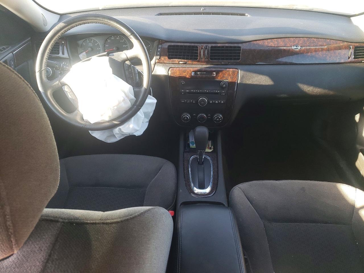 2013 CHEVROLET IMPALA LS photo 22