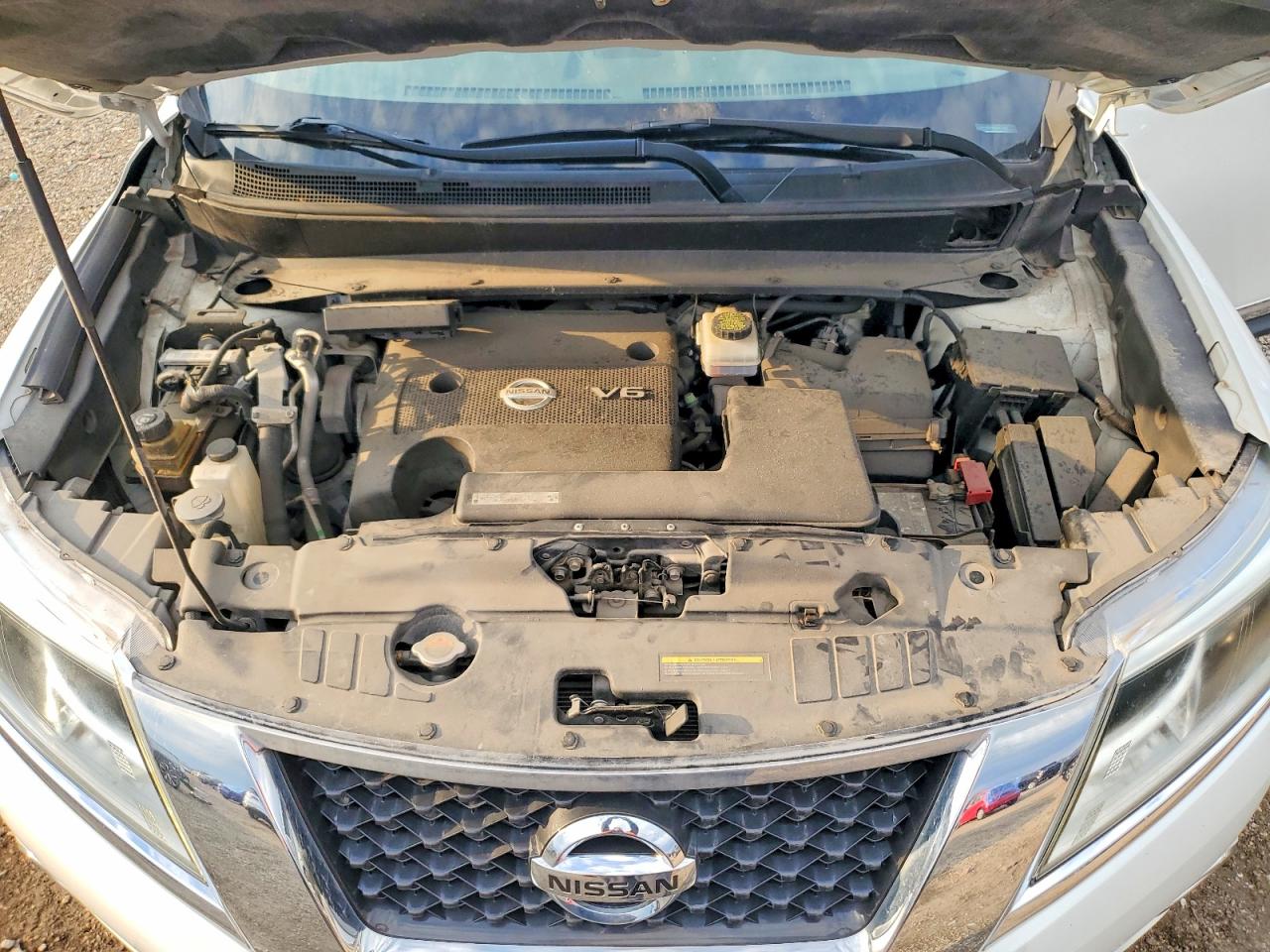 2013 NISSAN PATHFINDER S photo 34