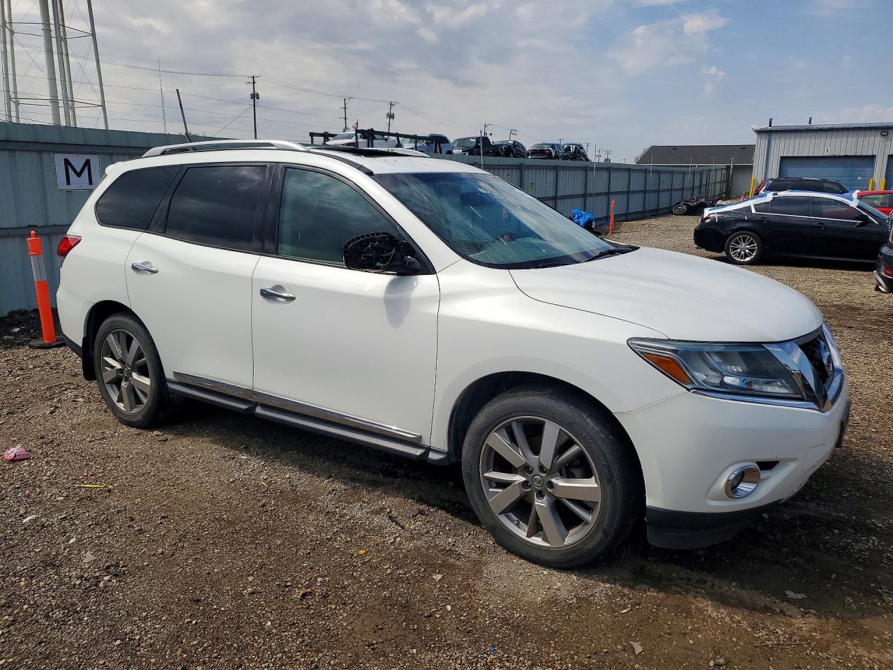 2013 NISSAN PATHFINDER S photo 10