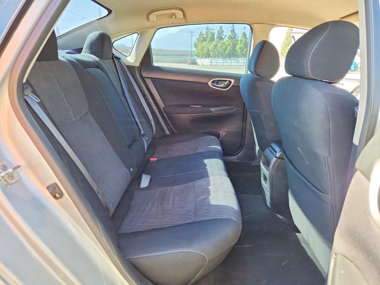2014 NISSAN SENTRA SV photo 28