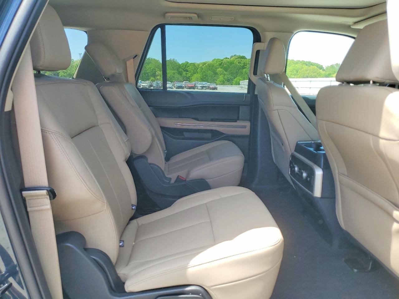 2024 FORD EXPEDITION MAX XLT photo 11