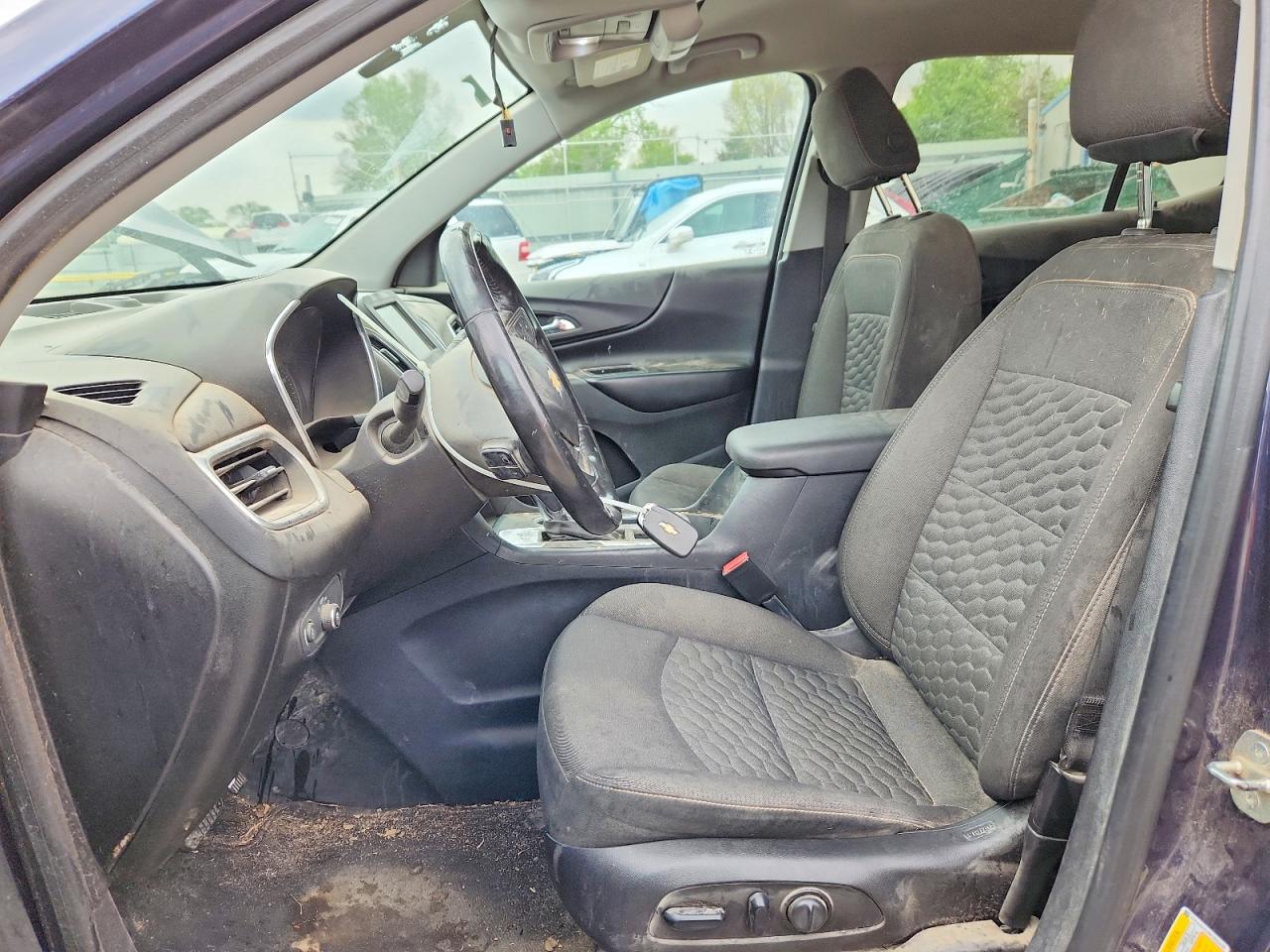 2019 CHEVROLET EQUINOX LT photo 13