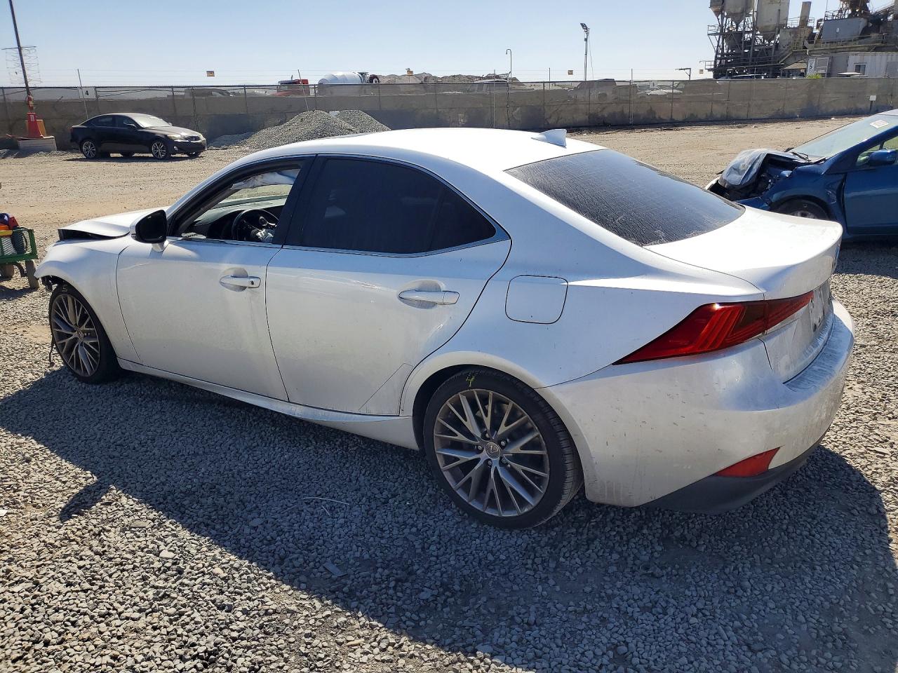 2018 LEXUS IS 300 photo 3