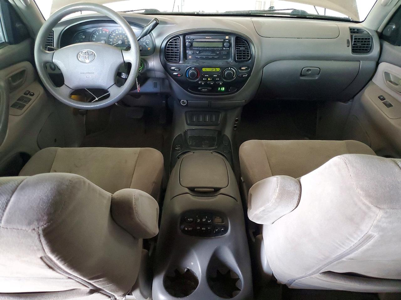2007 TOYOTA SEQUOIA SR5 photo 22