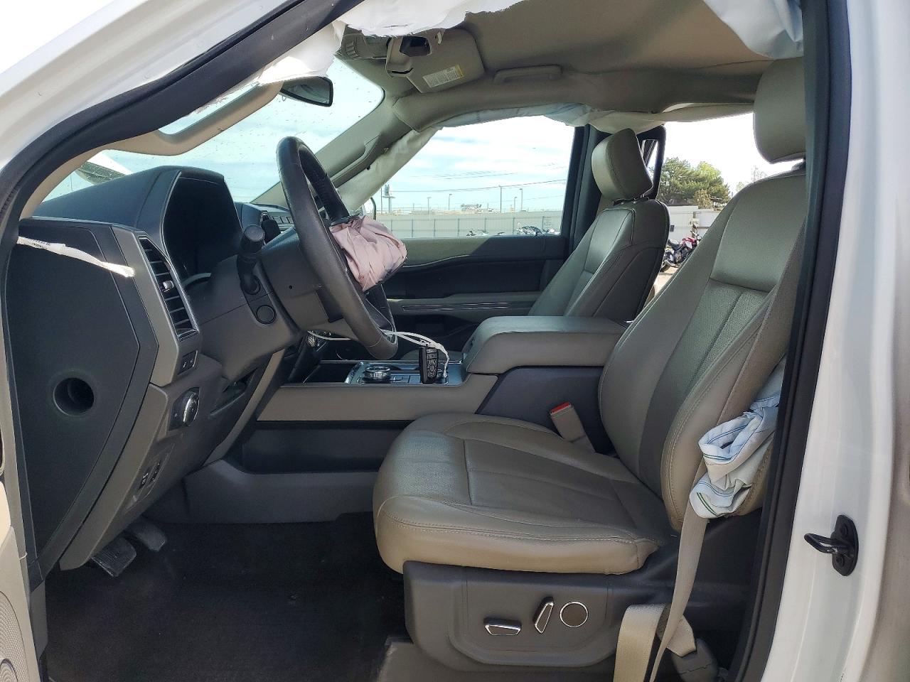 2019 FORD EXPEDITION photo 7