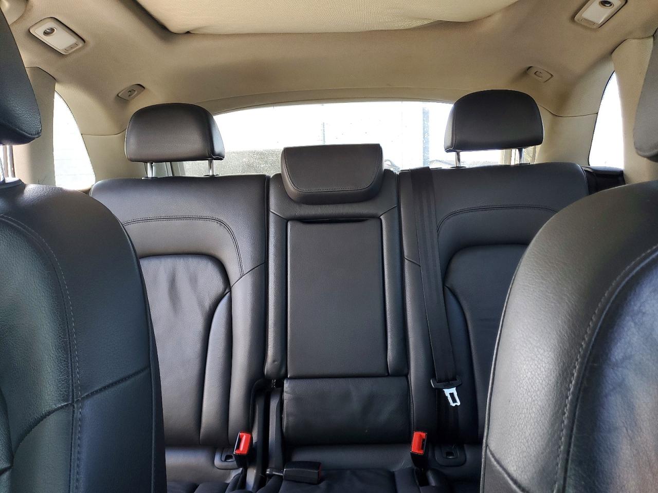 2011 AUDI Q5 PREMIUM PLUS photo 19
